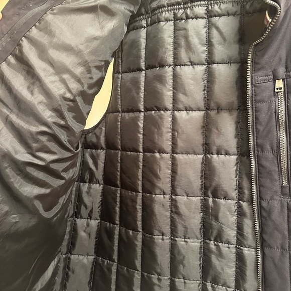 Orvis Quilted Vest - Picture 4 of 6